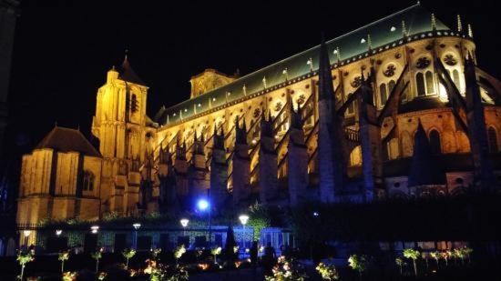 La Casa D'Esteve Bourges Luaran gambar